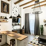 дві квартири поряд для 8 гостей ск Apartment *