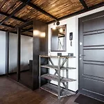 дві квартири поряд для 8 гостей ск Apartment *
