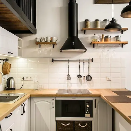 дві квартири поряд для 8 гостей ск * Odessa