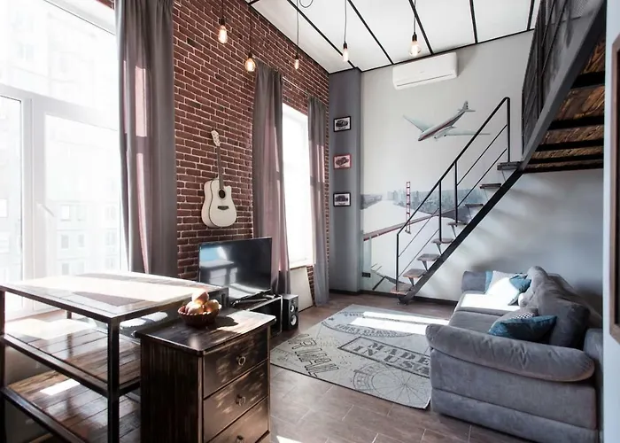 дві квартири поряд для 8 гостей ск * Odessa