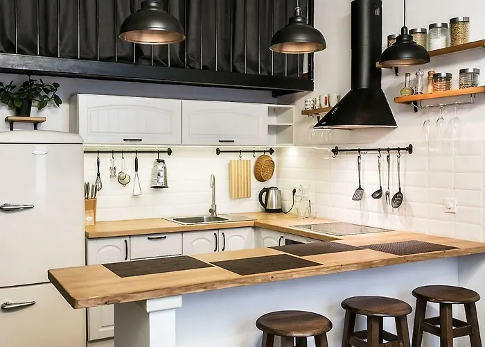 дві квартири поряд для 8 гостей ск * Odesa