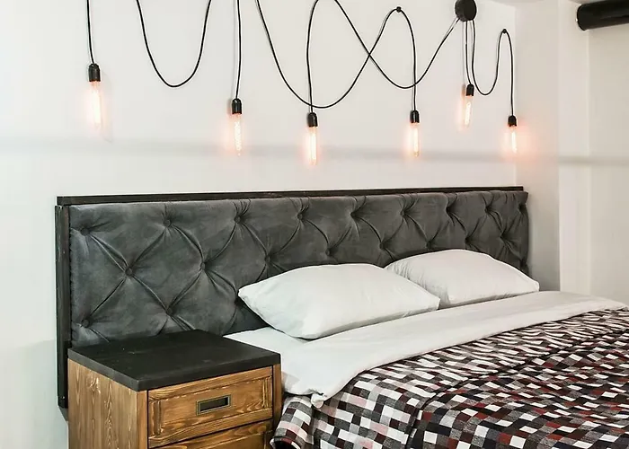 дві квартири поряд для 8 гостей ск *