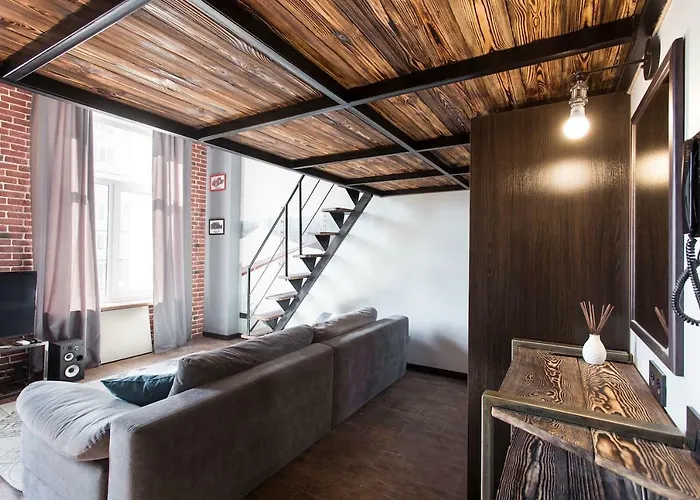 дві квартири поряд для 8 гостей ск