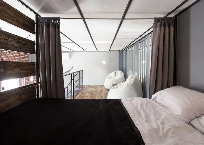 дві квартири поряд для 8 гостей ск *